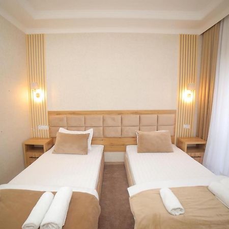 Hotel Tinchlik Plaza Urgentj Eksteriør billede